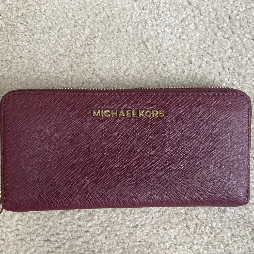 Michael Kors Large Wallet - Merlot
